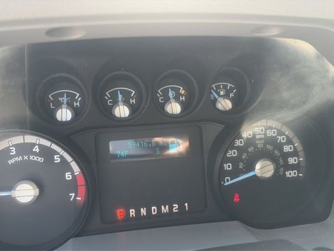 Used 2016 Ford F250 XL w/ XL Appearance Package AWD/4WD image 17