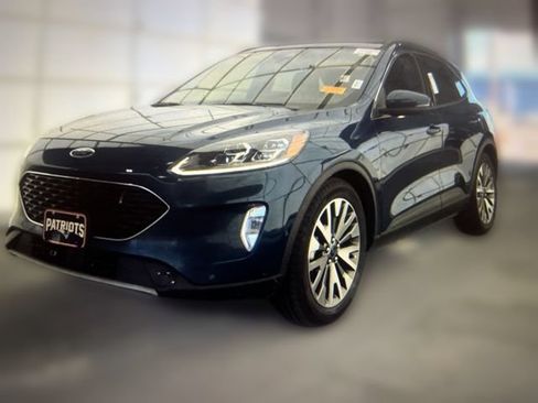 Used 2020 Ford Escape Titanium w/ Titanium Premium Package 2.0 FWD image 1