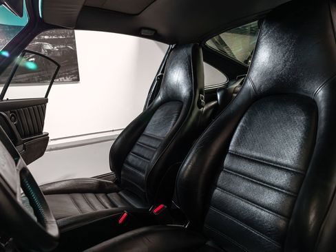 Used 1988 Porsche 911 Carrera image 38