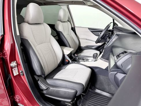 Used 2020 Subaru Forester Premium AWD/4WD image 49