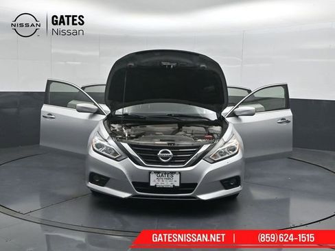 Used 2016 Nissan Altima 2.5 SV FWD image 52