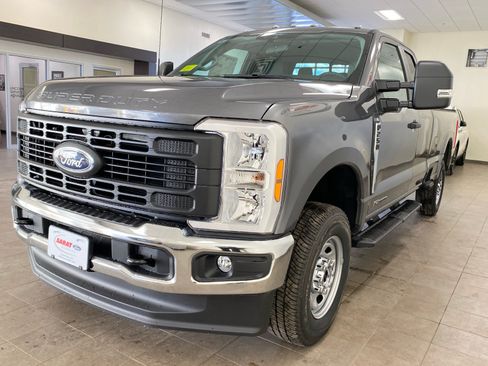New 2026 Ford F250 XL w/ XL Chrome Package AWD/4WD image 4