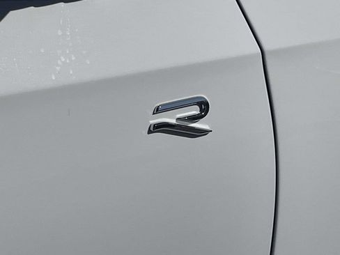 Certified 2025 Volkswagen Golf w/ Euro Style Package AWD/4WD image 7