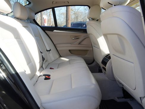 Used 2014 BMW 528i xDrive Sedan image 9