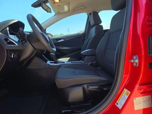 Used 2017 Chevrolet Cruze LS image 13