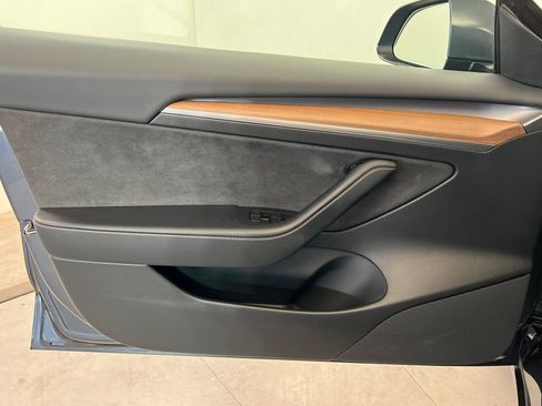 Used 2023 Tesla Model 3 Standard Range RWD image 15