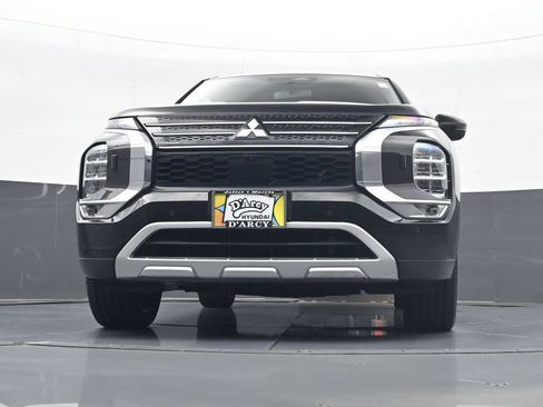 Used 2022 Mitsubishi Outlander SE AWD/4WD image 23
