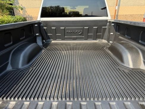 Used 2020 GMC Sierra 2500 SLE w/ SLE Convenience Package AWD/4WD image 23