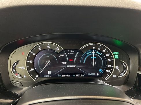 Used 2018 BMW 530e xDrive w/ Premium Package 2 AWD/4WD image 27