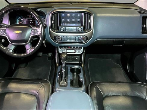 Used 2022 Chevrolet Colorado Z71 AWD/4WD image 9