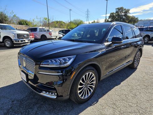 Used 2020 Lincoln Aviator Reserve w/ Elements Package Plus image 8
