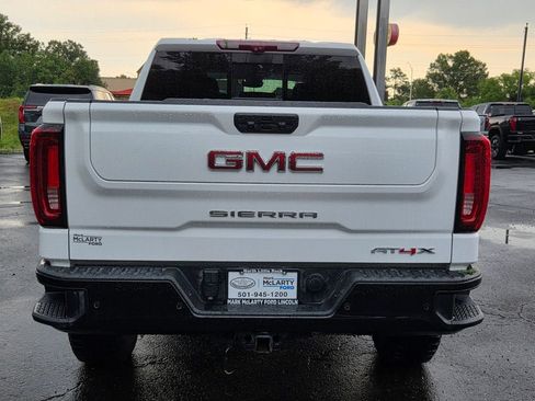 Used 2024 GMC Sierra 1500 AT4X AWD/4WD image 4