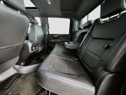 Used 2022 GMC Sierra 3500 Denali w/ Denali Black Diamond Edition AWD/4WD image 27