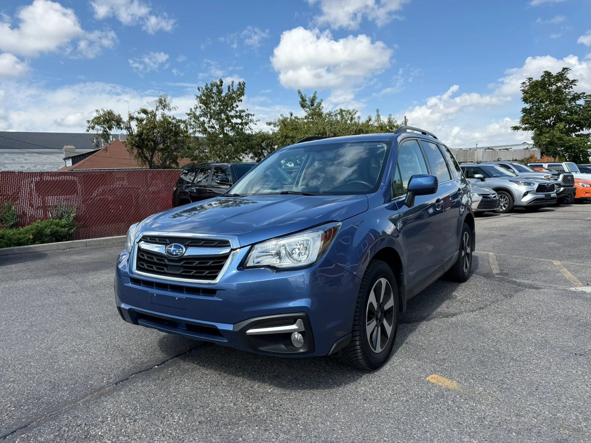 Used 2017 Subaru Forester 2.5i Limited w/ Popular Package #2 AWD/4WD image 1
