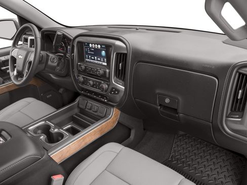 Used 2018 Chevrolet Silverado 1500 LTZ Z71 AWD/4WD image 10