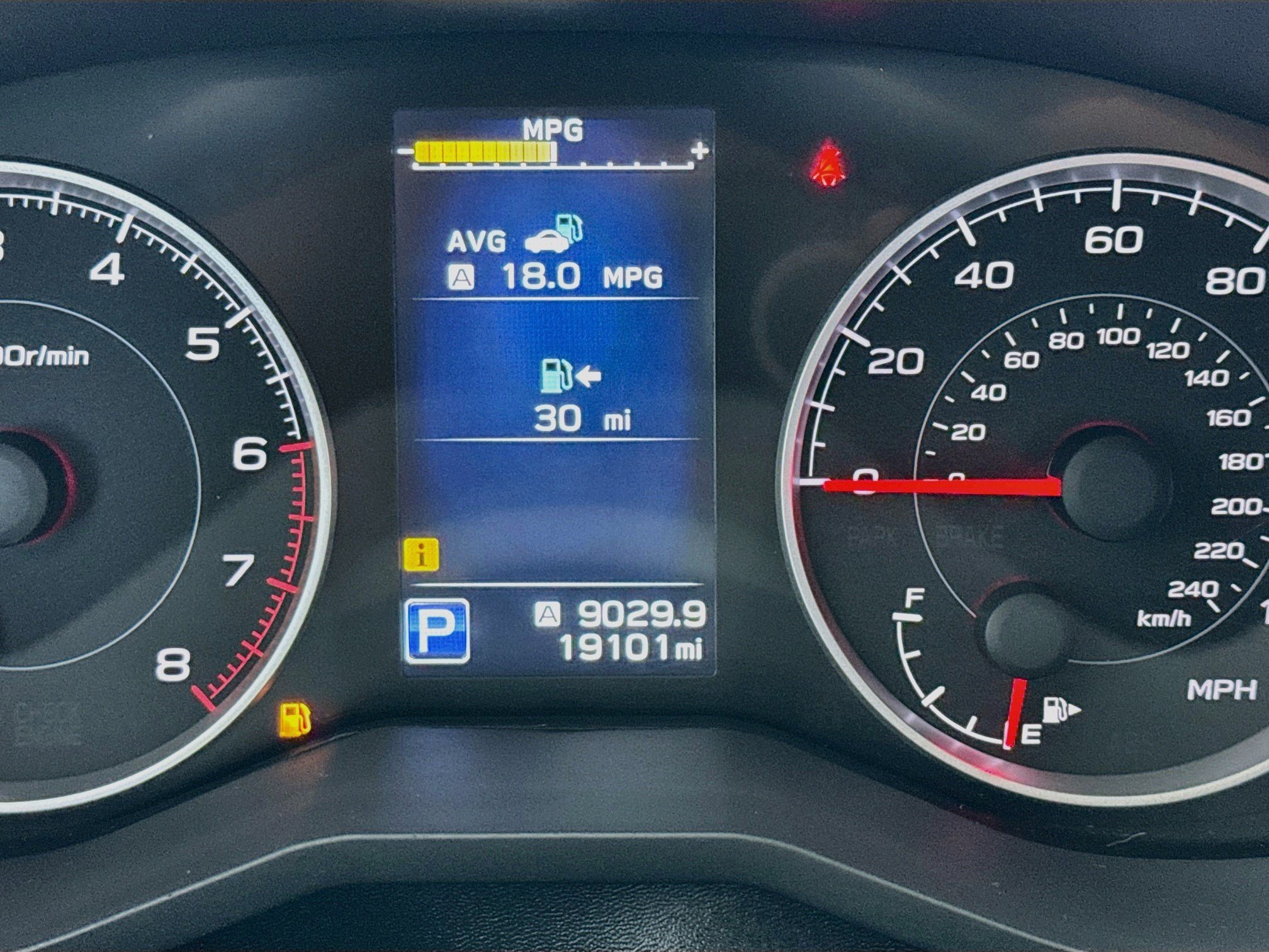 Used 2022 Subaru Ascent Premium w/ Convenience Package AWD/4WD image 8