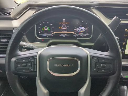 Used 2024 GMC Sierra 3500 Denali w/ Denali Reserve Package AWD/4WD image 33