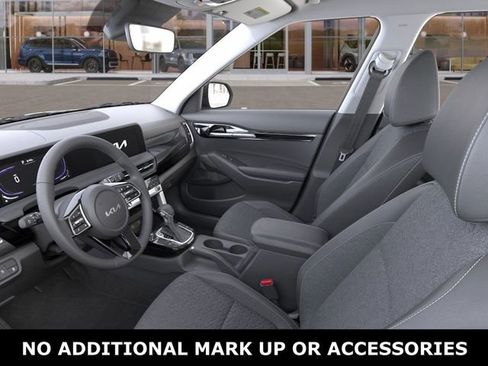 New 2026 Kia Seltos S image 17