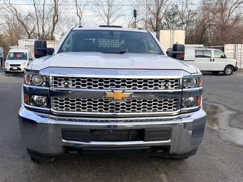 Used 2019 Chevrolet Silverado 2500 W/T w/ WT Convenience Package image 5