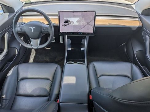 Used 2020 Tesla Model 3 Standard Range Plus RWD image 17