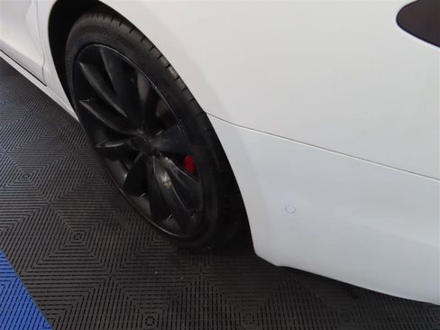 Used 2017 Tesla Model S 100D image 12