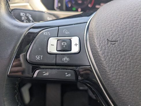 Used 2019 Volkswagen Tiguan SEL image 13