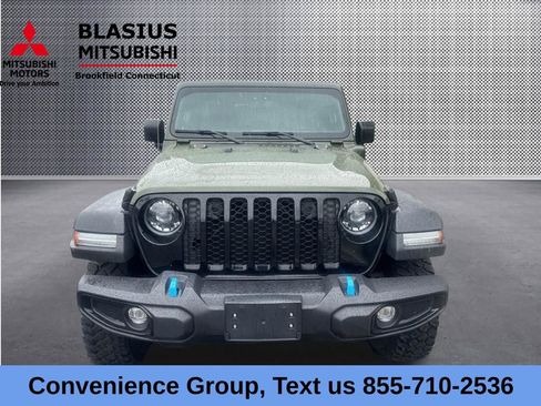 Used 2023 Jeep Wrangler Unlimited w/ Cold Weather Group AWD/4WD image 22