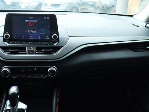 Used 2023 Nissan Altima 2.5 SR image 44