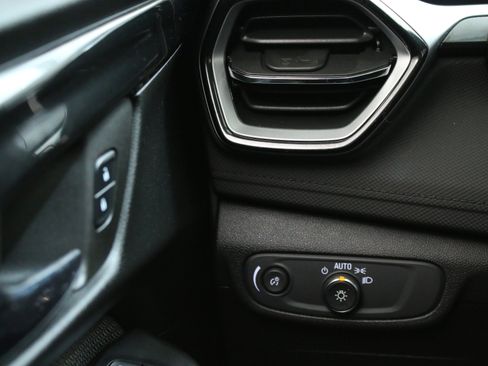 Used 2024 Chevrolet TrailBlazer LS image 62