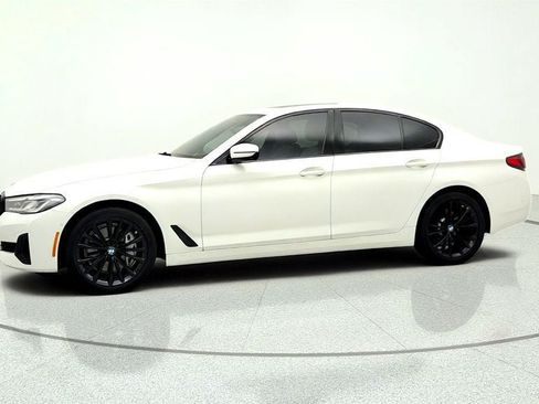 Used 2021 BMW 540i w/ Premium Package RWD image 8