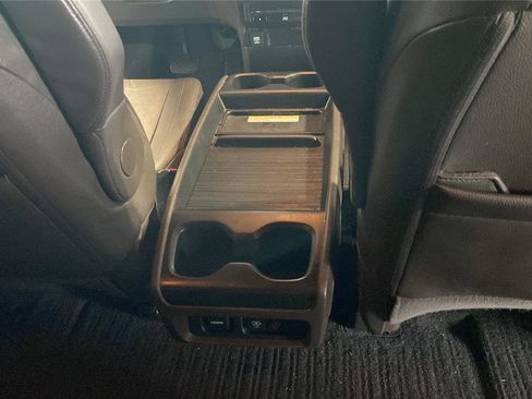 Used 2019 Honda Odyssey Elite image 23