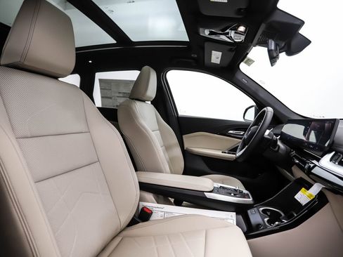 Used 2025 BMW X1 xDrive28i w/ Convenience Package image 29