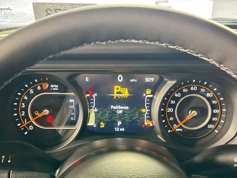 New 2026 Jeep Gladiator Mojave image 14