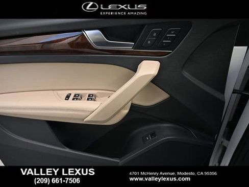 Used 2019 Audi Q5 2.0T Premium Plus w/ Premium Plus Package image 16