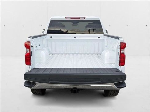 New 2025 Chevrolet Silverado 1500 LT image 6