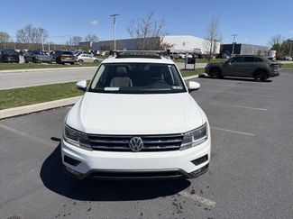 Used 2018 Volkswagen Tiguan SEL w/ 3rd Row Seat Package video 2