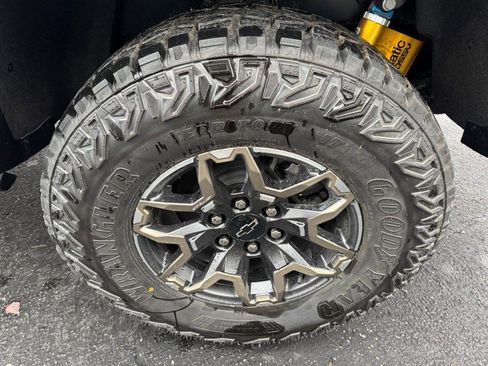 New 2026 Chevrolet Colorado ZR2 image 32