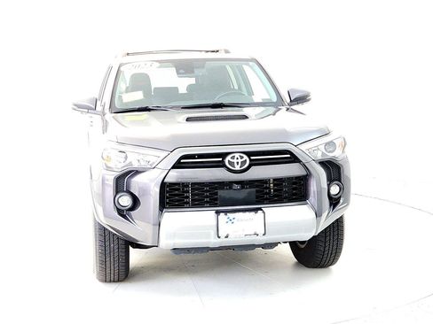 Certified 2023 Toyota 4Runner TRD Off-Road Premium image 8