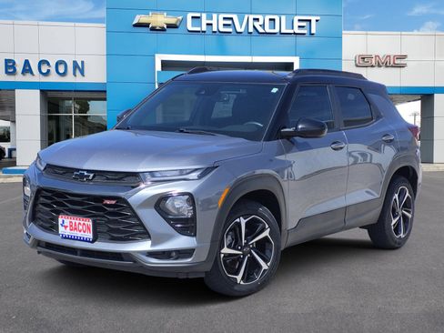 Used 2021 Chevrolet TrailBlazer RS w/ Technology Package AWD/4WD image 1