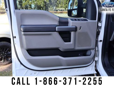 Used 2019 Ford F250 XLT image 9