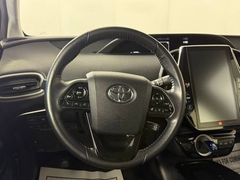 Used 2021 Toyota Prius Prime Limited image 25