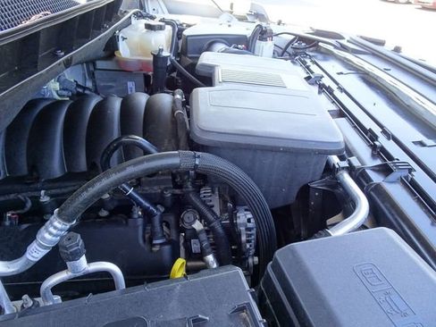 Used 2023 Chevrolet Tahoe Premier AWD/4WD image 37