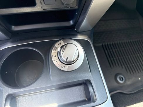 Used 2021 Toyota 4Runner SR5 AWD/4WD image 22