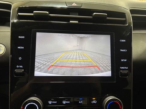 Used 2023 Hyundai Tucson SEL image 3