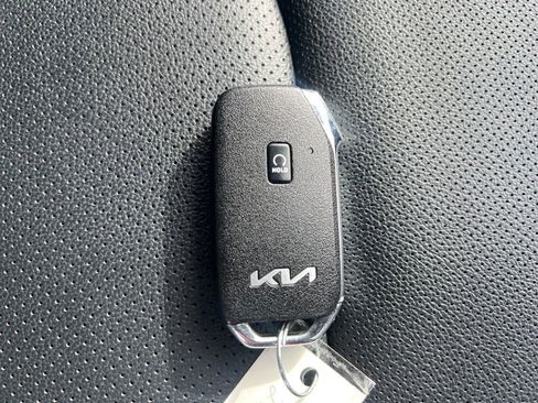 Certified 2024 Kia Sportage EX FWD image 24