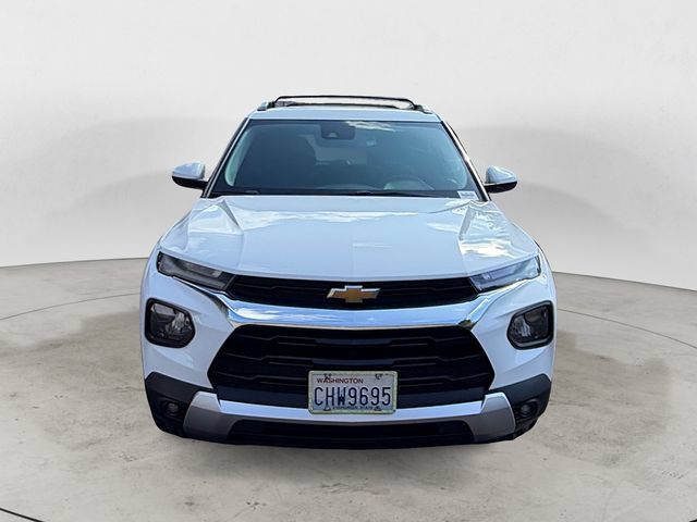 Used 2023 Chevrolet TrailBlazer LT w/ Convenience Package AWD/4WD image 2