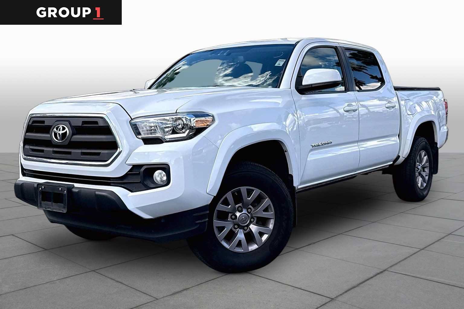 Used 2017 Toyota Tacoma SR5 RWD image 1