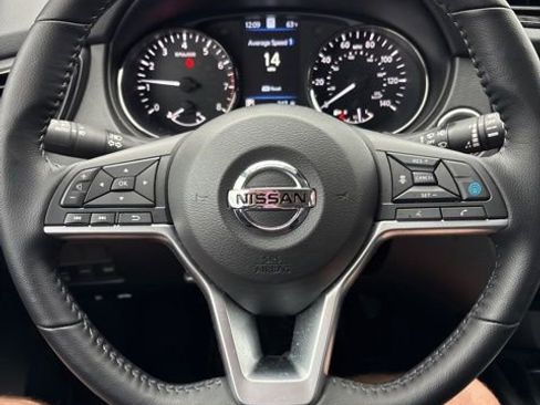 Used 2022 Nissan Rogue Sport SL w/ Premium Package AWD/4WD image 8