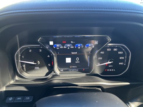 Used 2023 GMC Sierra 2500 Denali w/ Denali Ultimate Package image 25