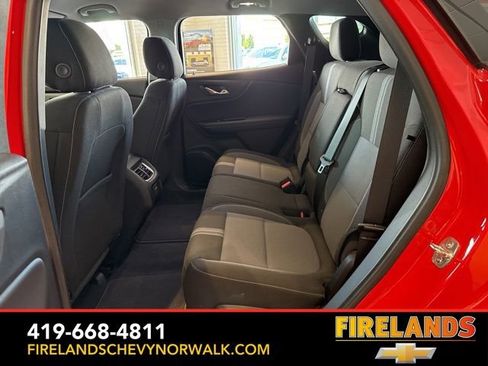 New 2025 Chevrolet Blazer LT w/ Convenience Package image 32